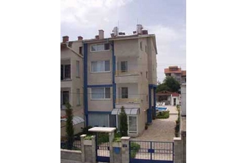 Bulgarija Privát Černomorec, Eksterjeras